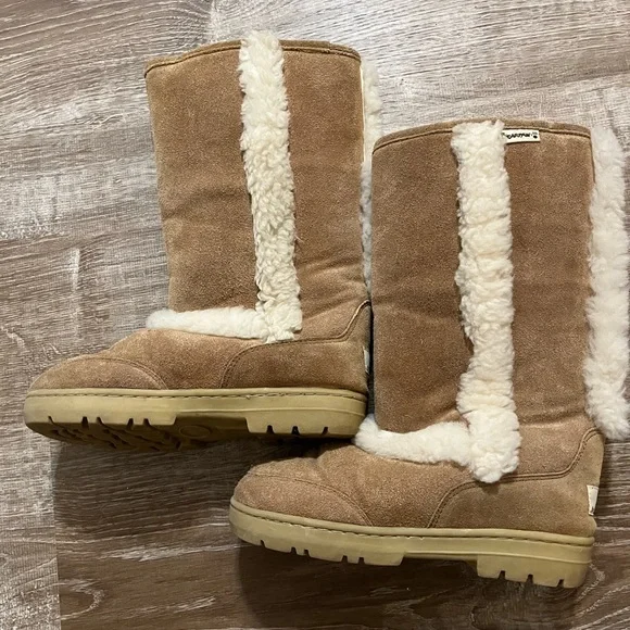 Bearpaw Boots